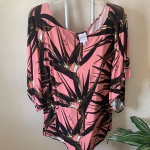 Lola Simply Sisters Hawaiian Print Blouse